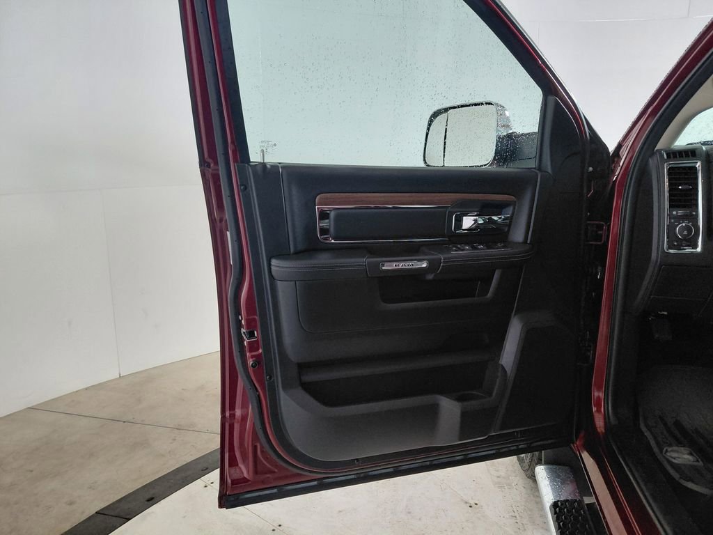 Certified 2016 RAM 1500 Laramie w/ Convenience Group image 11