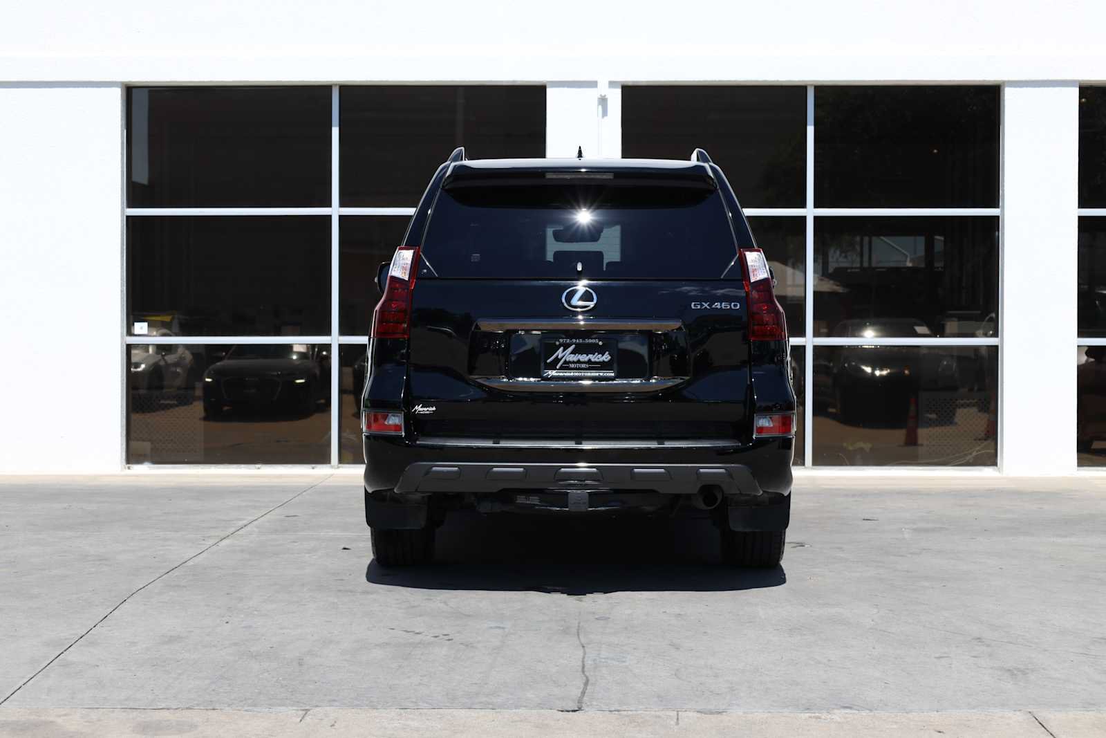 Used 2022 Lexus GX 460 w/ Black Line Special Edition AWD/4WD image 10