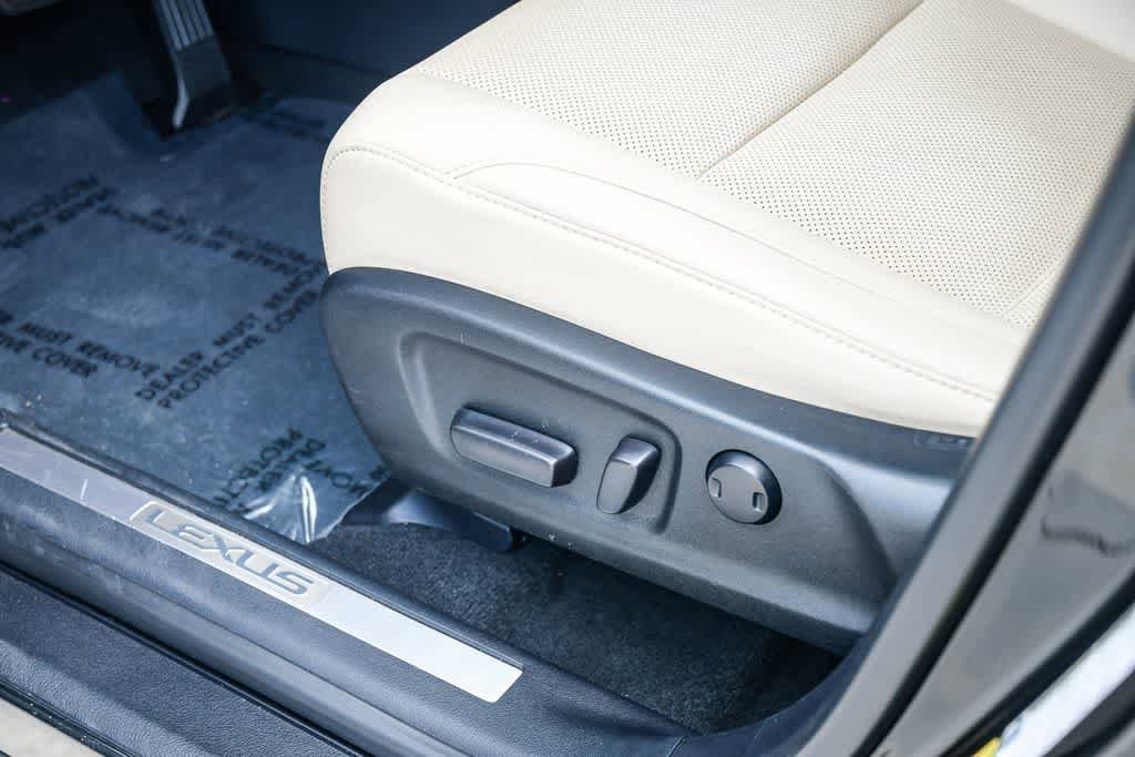 Used 2021 Lexus RX 350 FWD w/ Accessory Package image 24