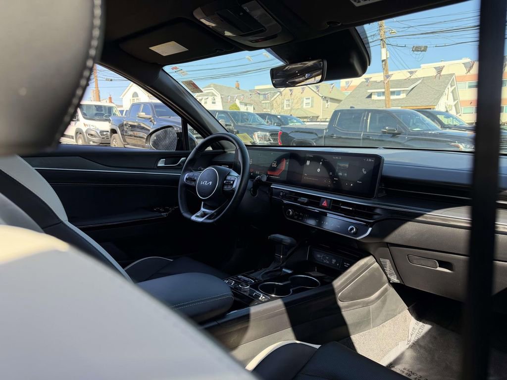 Used 2026 Kia K5 GT-Line image 17