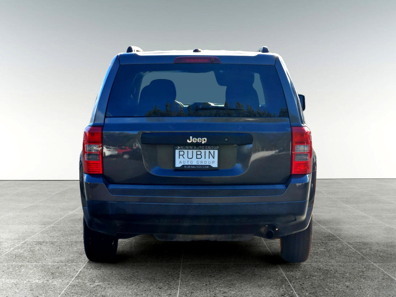 Used 2016 Jeep Patriot Sport image 6