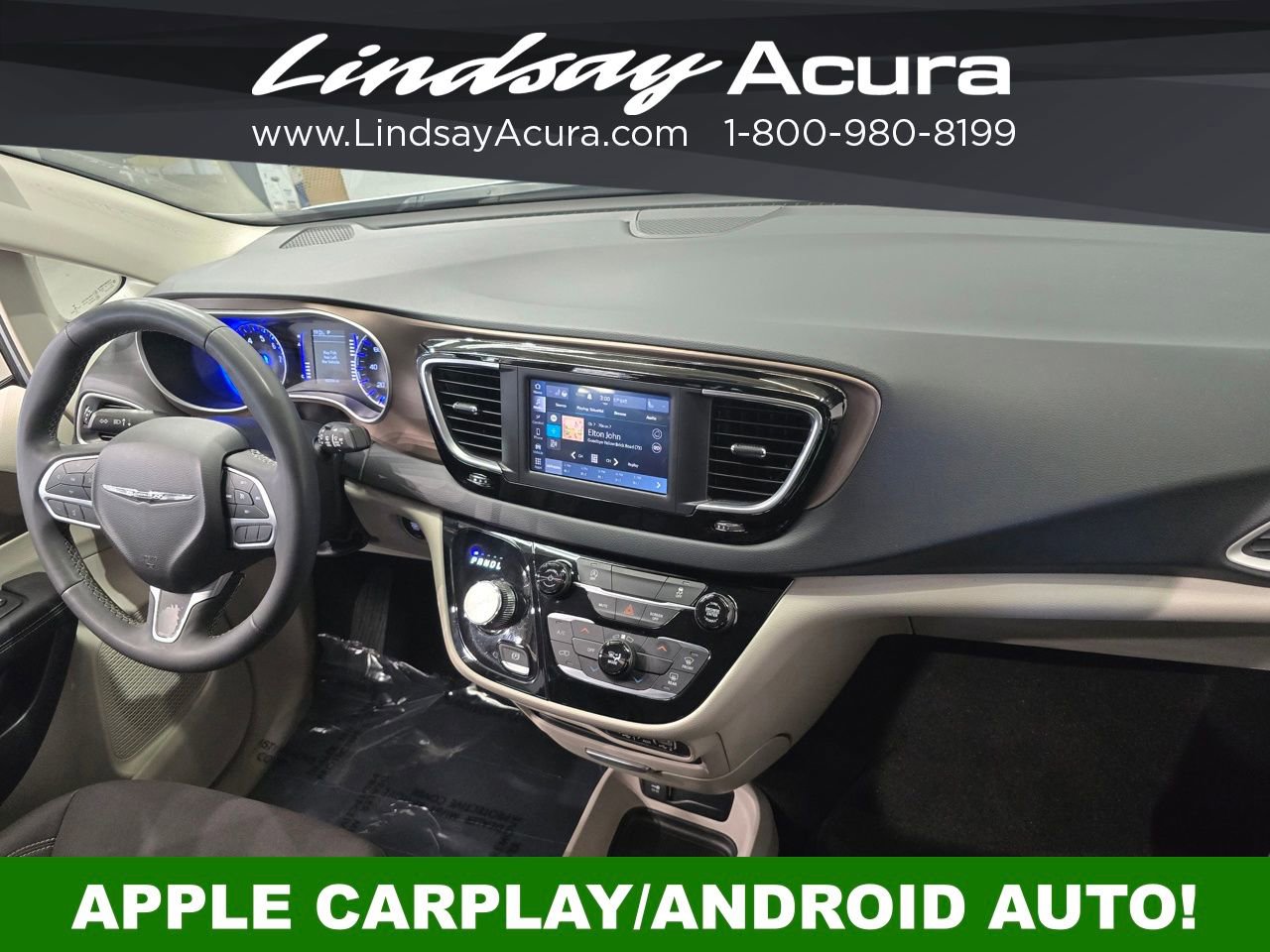 Used 2023 Chrysler Voyager LX FWD image 10