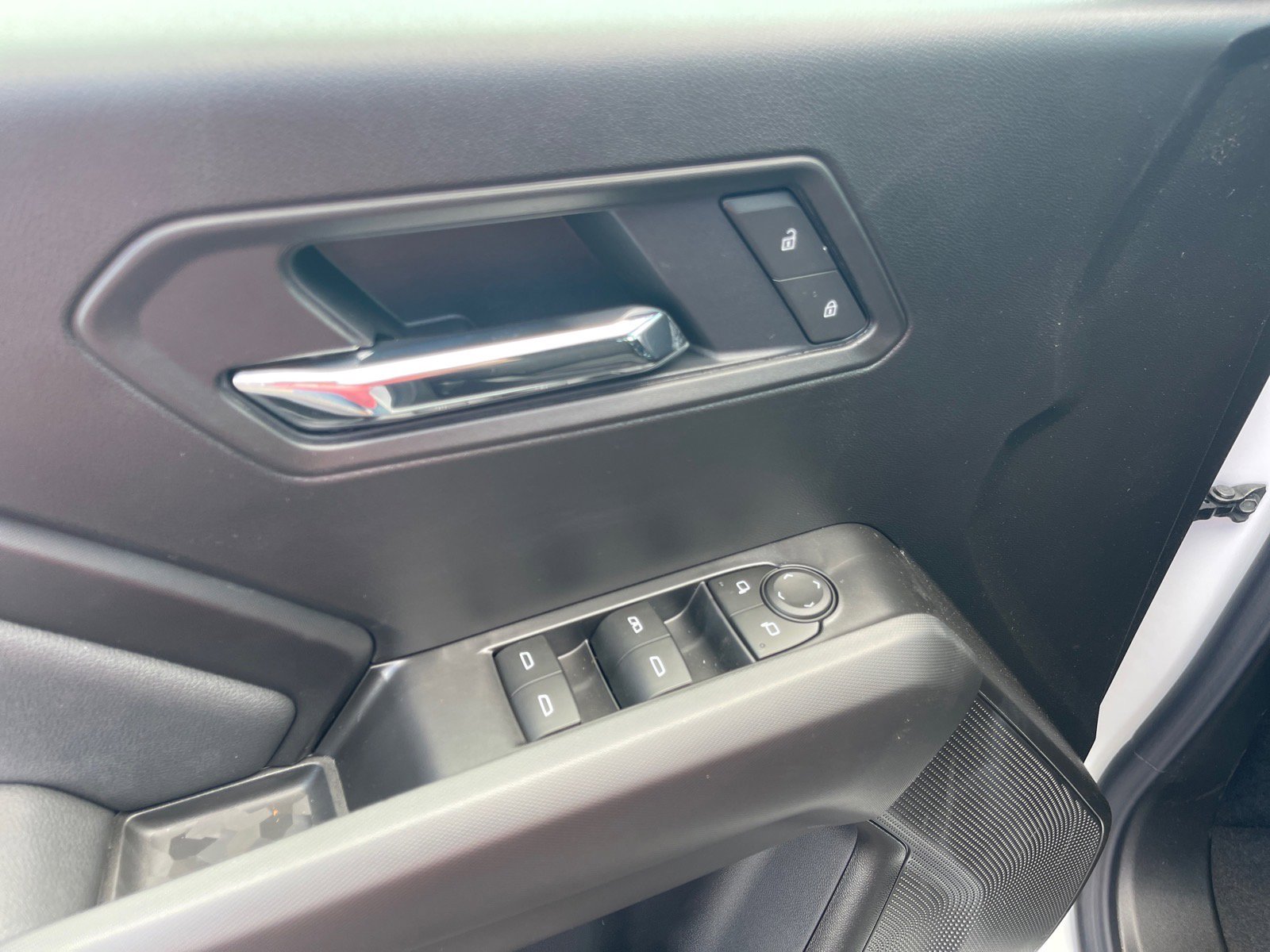 New 2026 Chevrolet Colorado LT RWD image 8