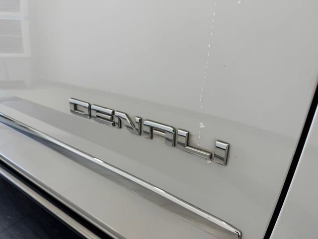 Used 2017 GMC Yukon XL Denali w/ Open Road Package RWD image 41
