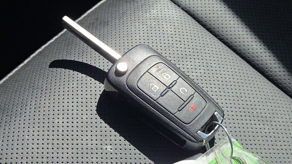 Used 2012 GMC Terrain SLT w/ LPO, Chrome Package image 34