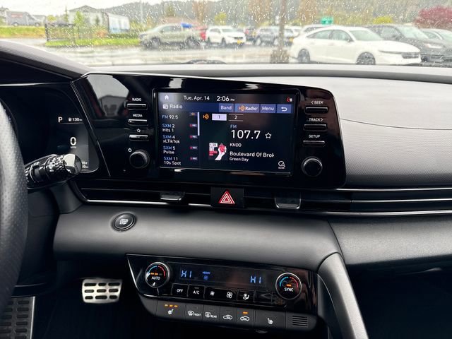 Used 2022 Hyundai Elantra N Line image 27