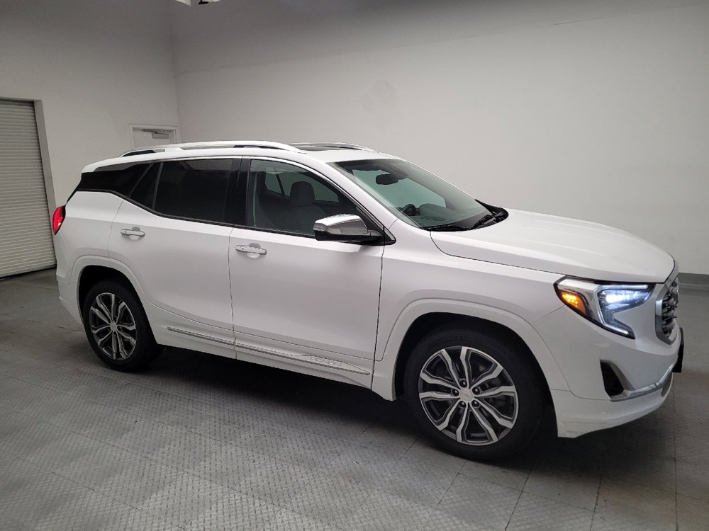 Used 2018 GMC Terrain Denali w/ Driver Alert Package II FWD image 11