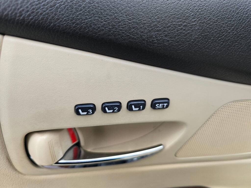 Used 2015 Lexus RX 350 AWD w/ Premium Package image 17