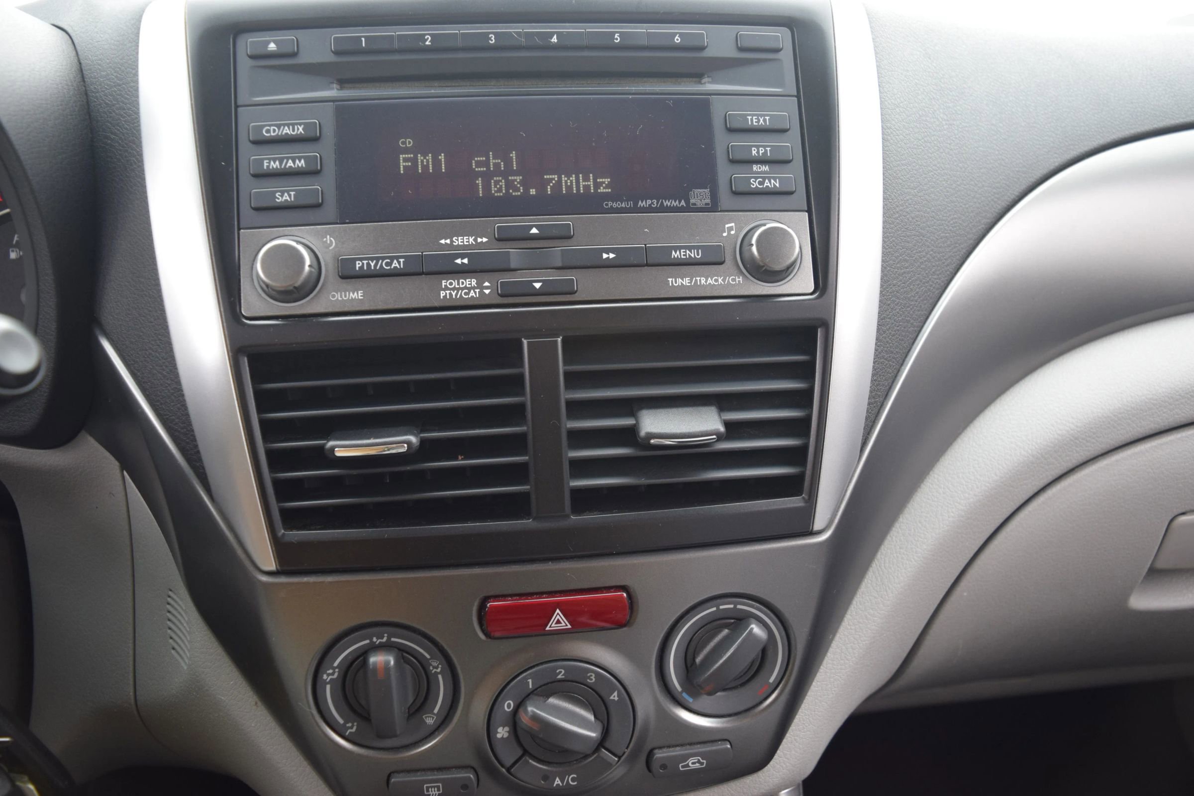 Used 2012 Subaru Forester 2.5X image 11