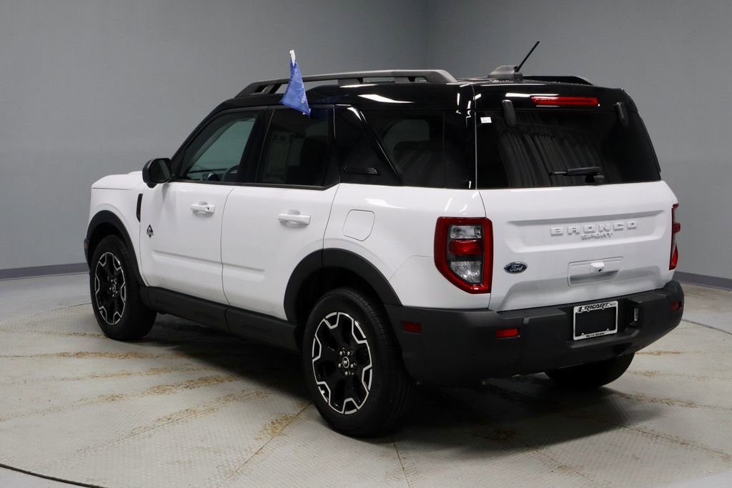 Certified 2025 Ford Bronco Sport Outer Banks w/ Outer Banks Tech Package+ image 10