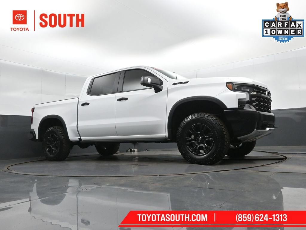 Used 2022 Chevrolet Silverado 1500 ZR2 w/ Technology Package image 40