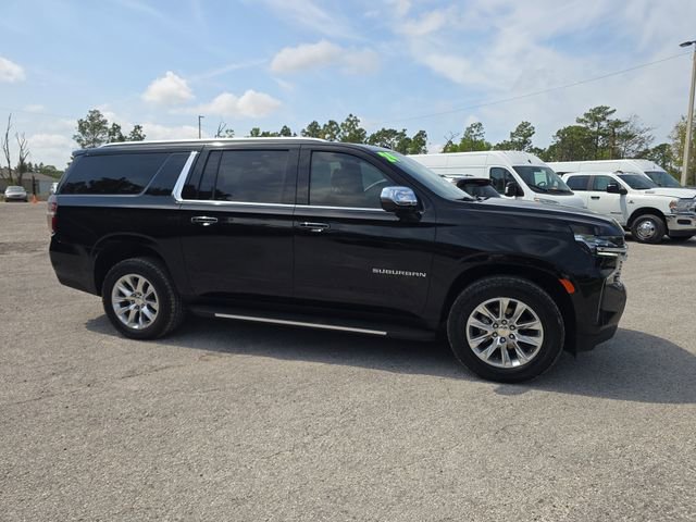 Used 2024 Chevrolet Suburban Premier image 2