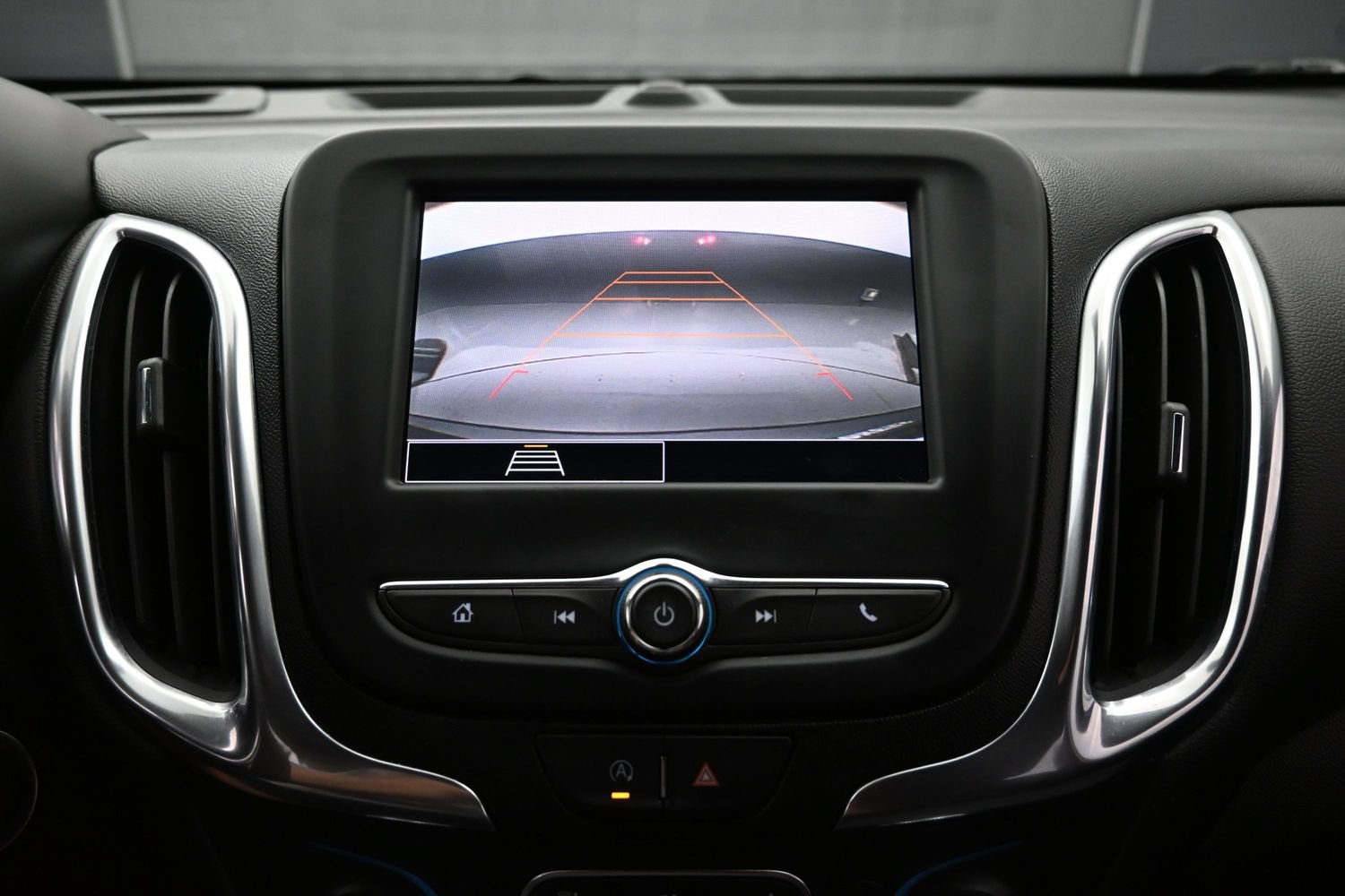 Used 2022 Chevrolet Equinox LT FWD image 30
