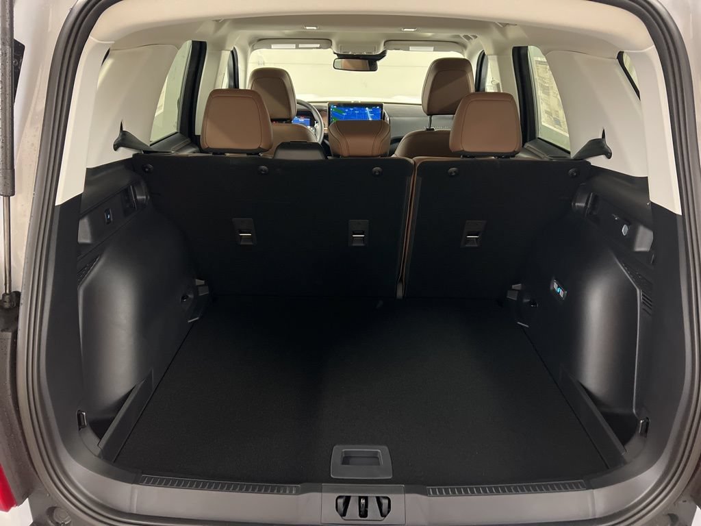 New 2026 Ford Bronco Sport Outer Banks w/ Outer Banks Tech Package+ AWD/4WD image 35
