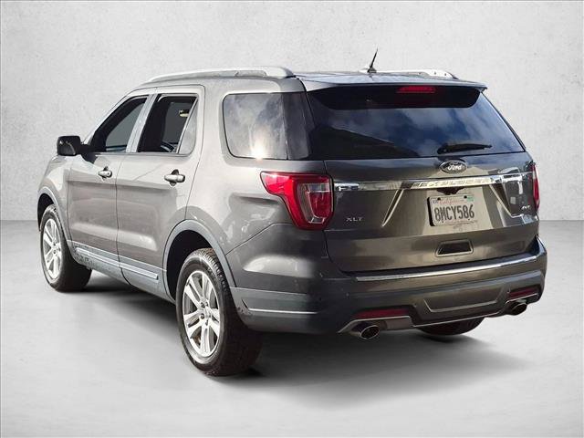 Used 2018 Ford Explorer XLT w/ Equipment Group 202A AWD/4WD image 7