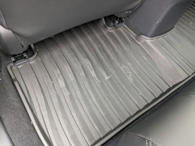 Certified 2025 Acura ADX AWD image 35