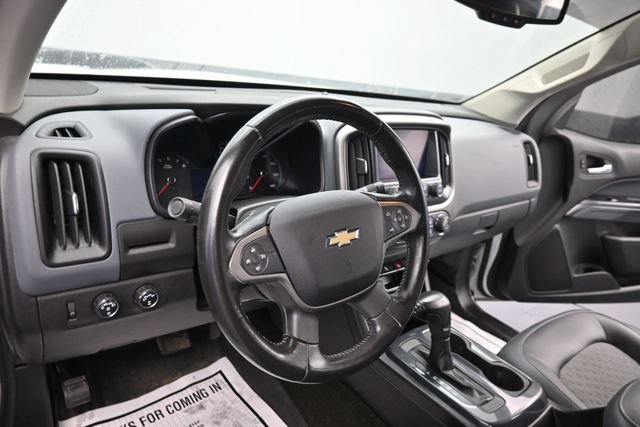 Used 2017 Chevrolet Colorado Z71 AWD/4WD image 13