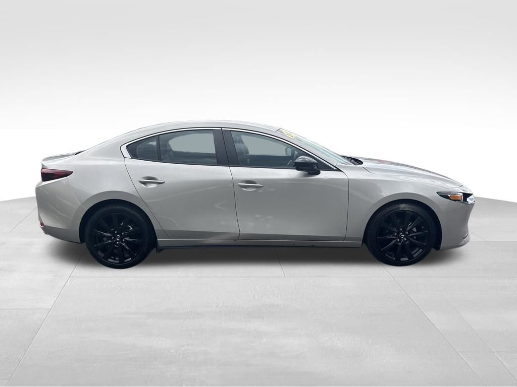 Used 2024 MAZDA MAZDA3 s FWD image 12