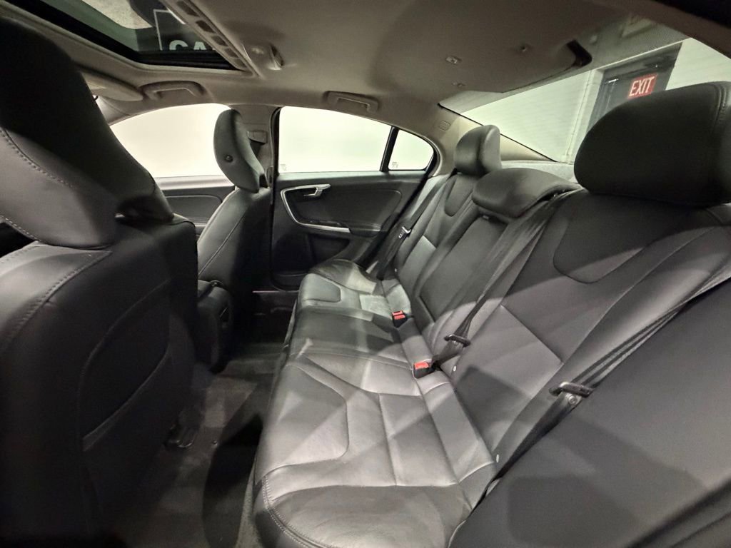 Used 2015 Volvo S60 T5 Premier Plus image 23