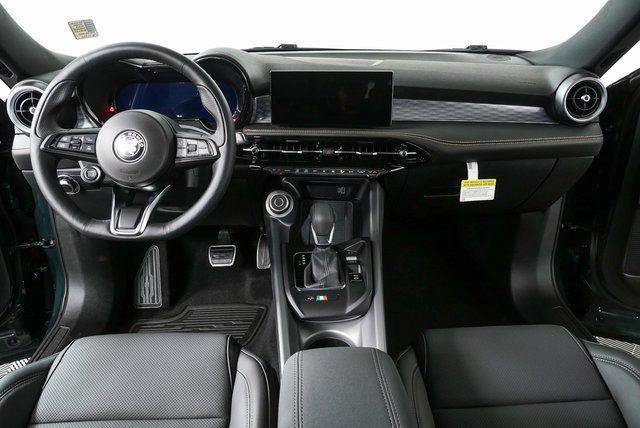 New 2026 Alfa Romeo Tonale w/ Black Premium Package AWD/4WD image 20