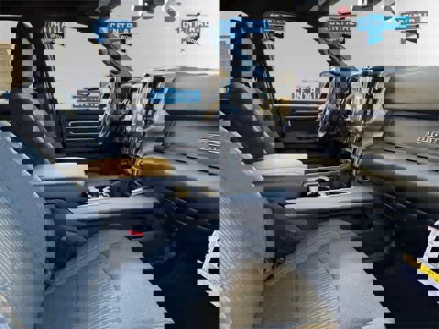 New 2024 RAM 2500 Big Horn w/ Night Edition image 15