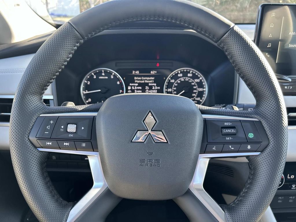 New 2026 Mitsubishi Outlander SE AWD/4WD image 30