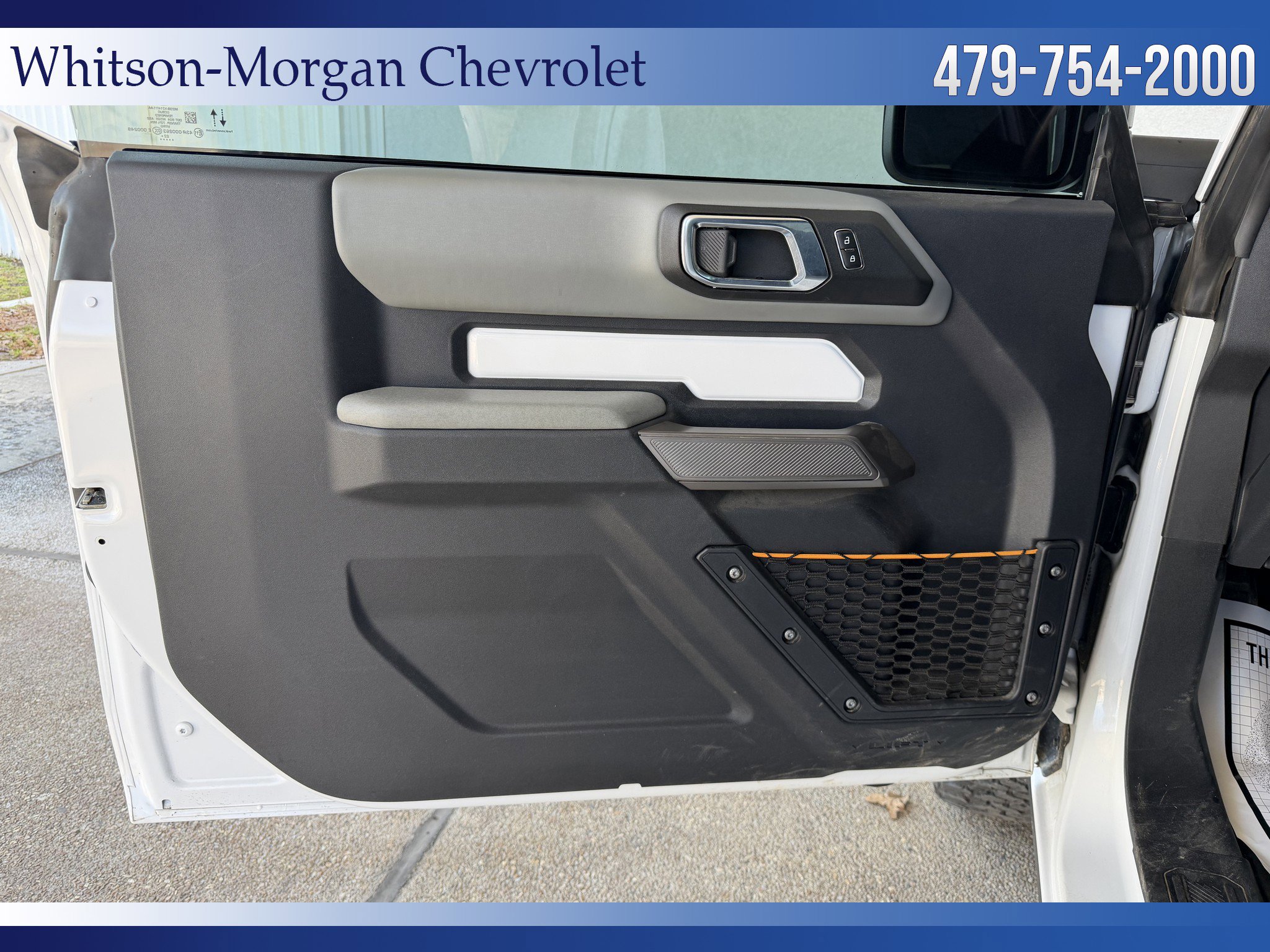 Used 2023 Ford Bronco Badlands image 14