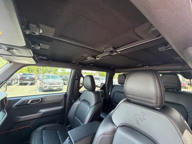 Used 2023 Ford Bronco Badlands w/ Sasquatch Package AWD/4WD image 26