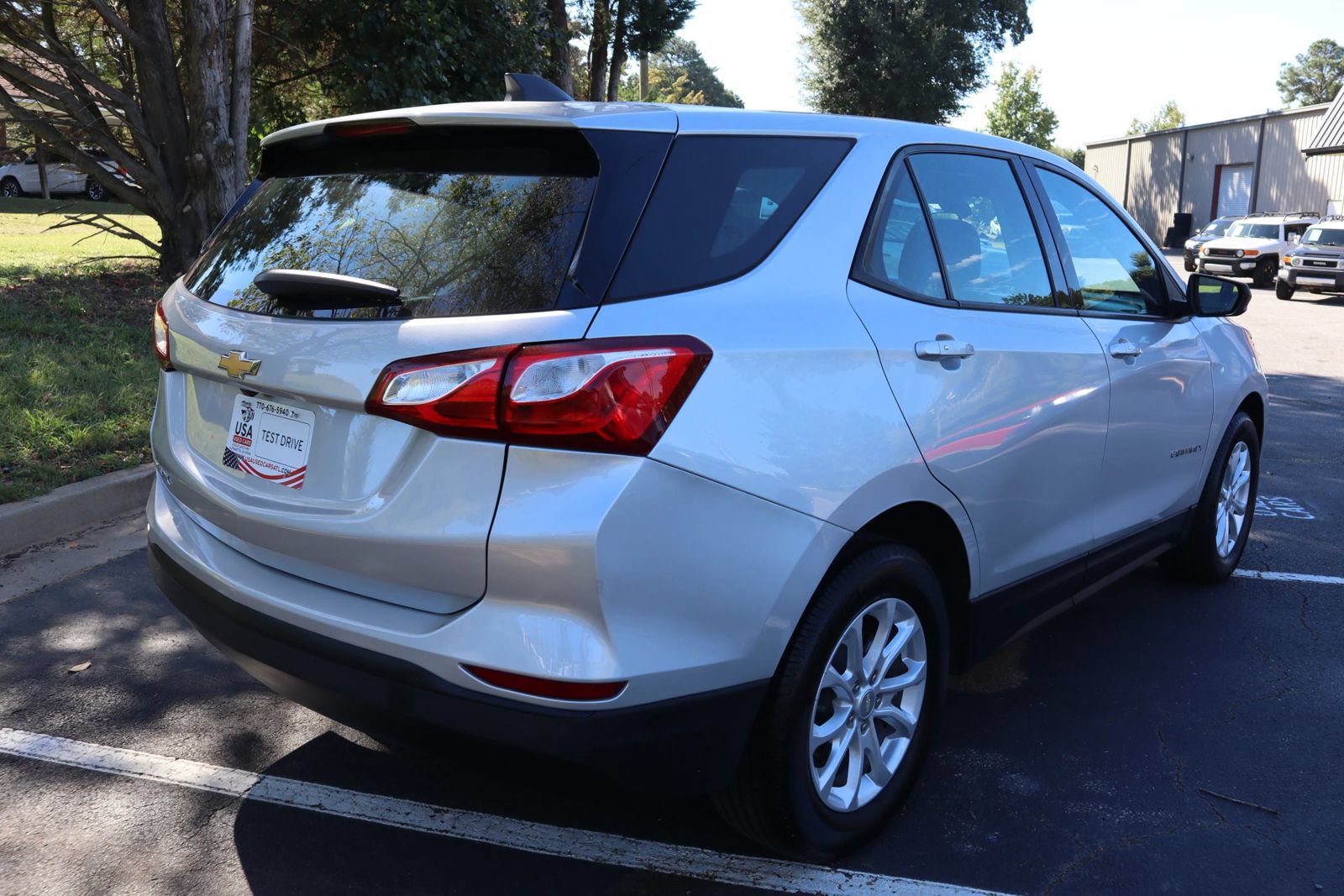 Used 2019 Chevrolet Equinox LS FWD image 6