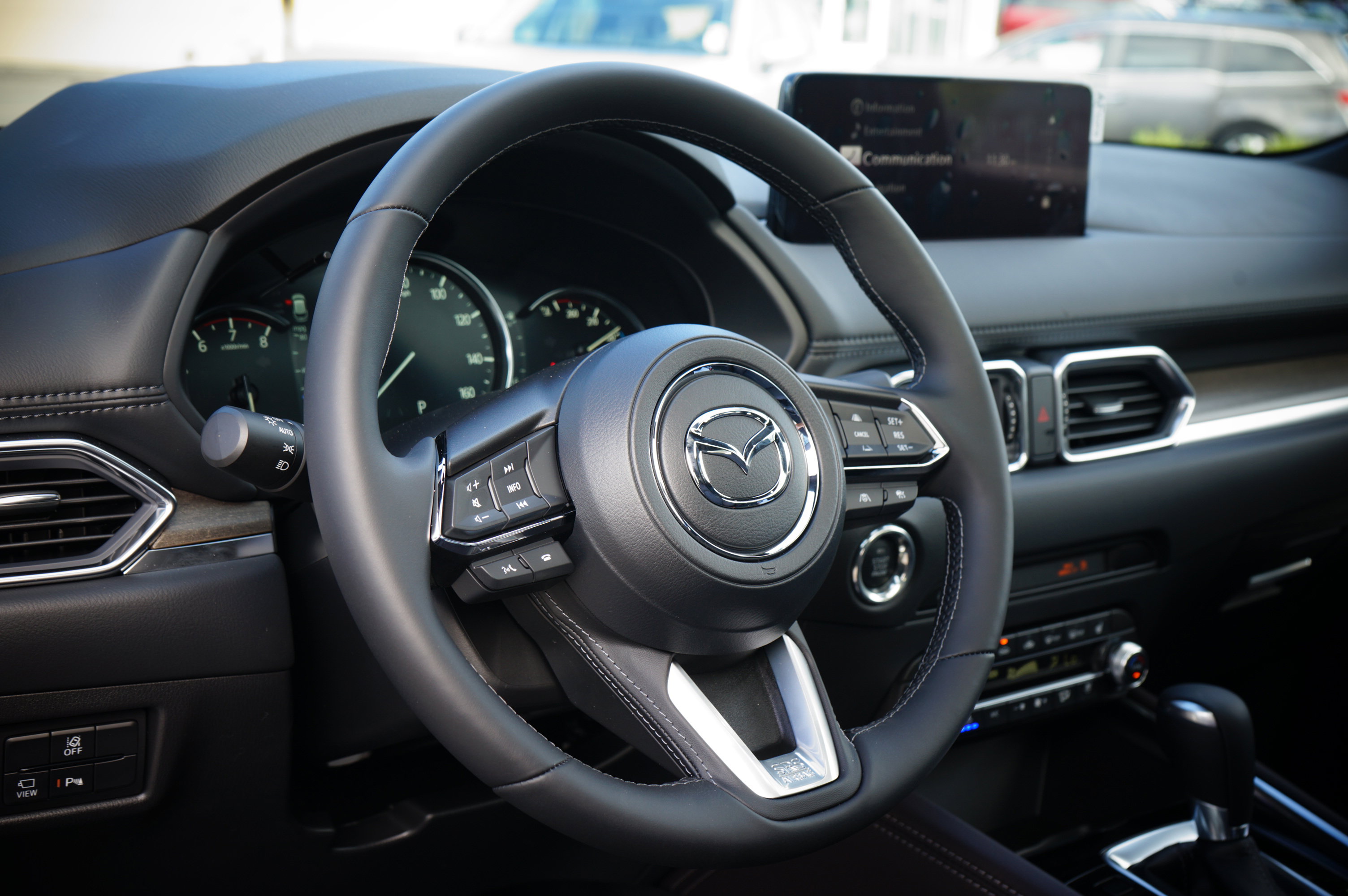 New 2025 MAZDA CX-5 Signature image 13