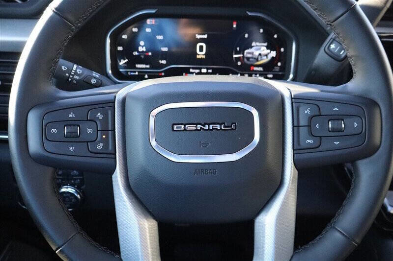 Used 2024 GMC Sierra 3500 Denali w/ Denali Reserve Package image 17