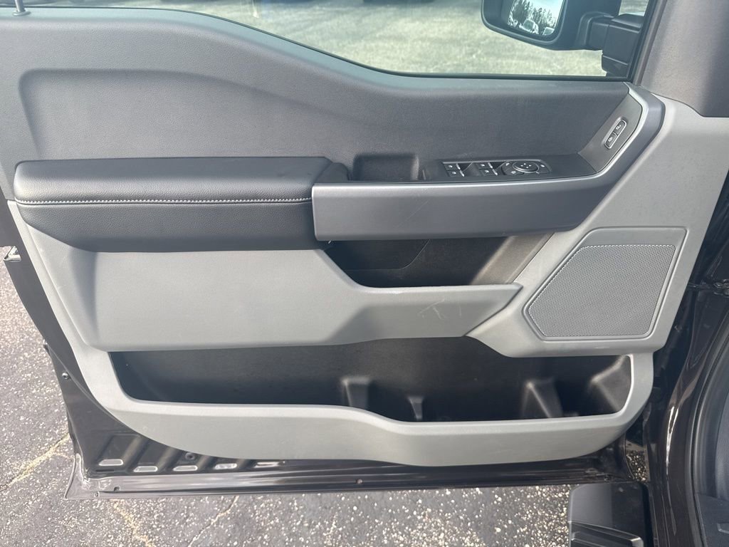 Used 2024 Ford F250 XL w/ STX Appearance Package image 28