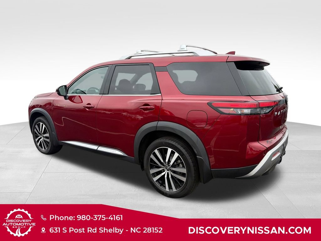 Certified 2023 Nissan Pathfinder Platinum AWD/4WD image 12