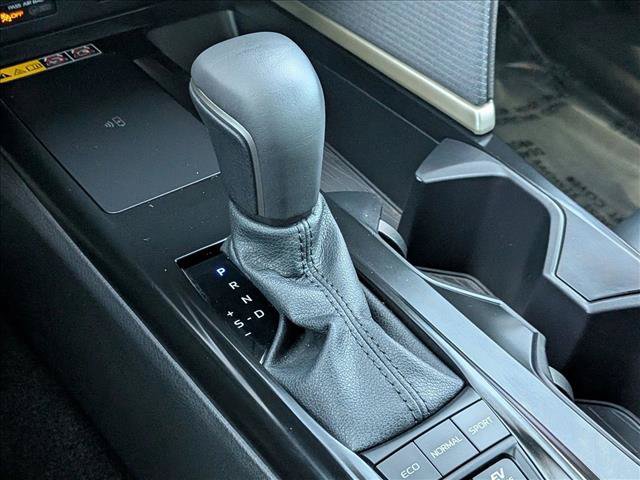 Certified 2025 Toyota Camry SE w/ Convenience Package FWD image 12