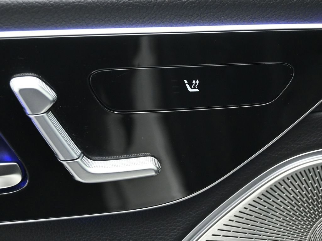 Used 2023 Mercedes-Benz EQS 580 4MATIC SUV image 15