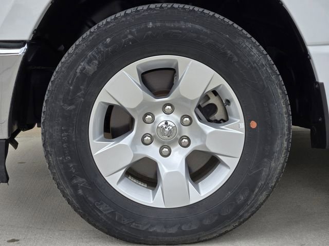 Used 2023 RAM 1500 Lone Star AWD/4WD image 12