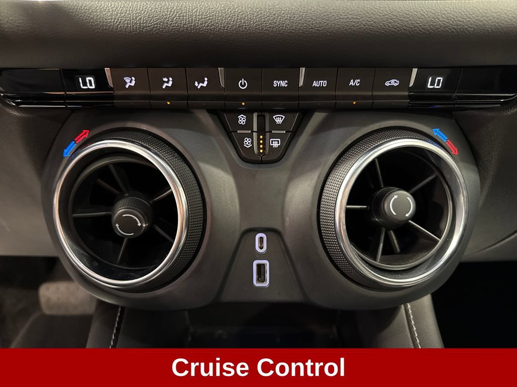Used 2023 Chevrolet Blazer LT FWD image 15