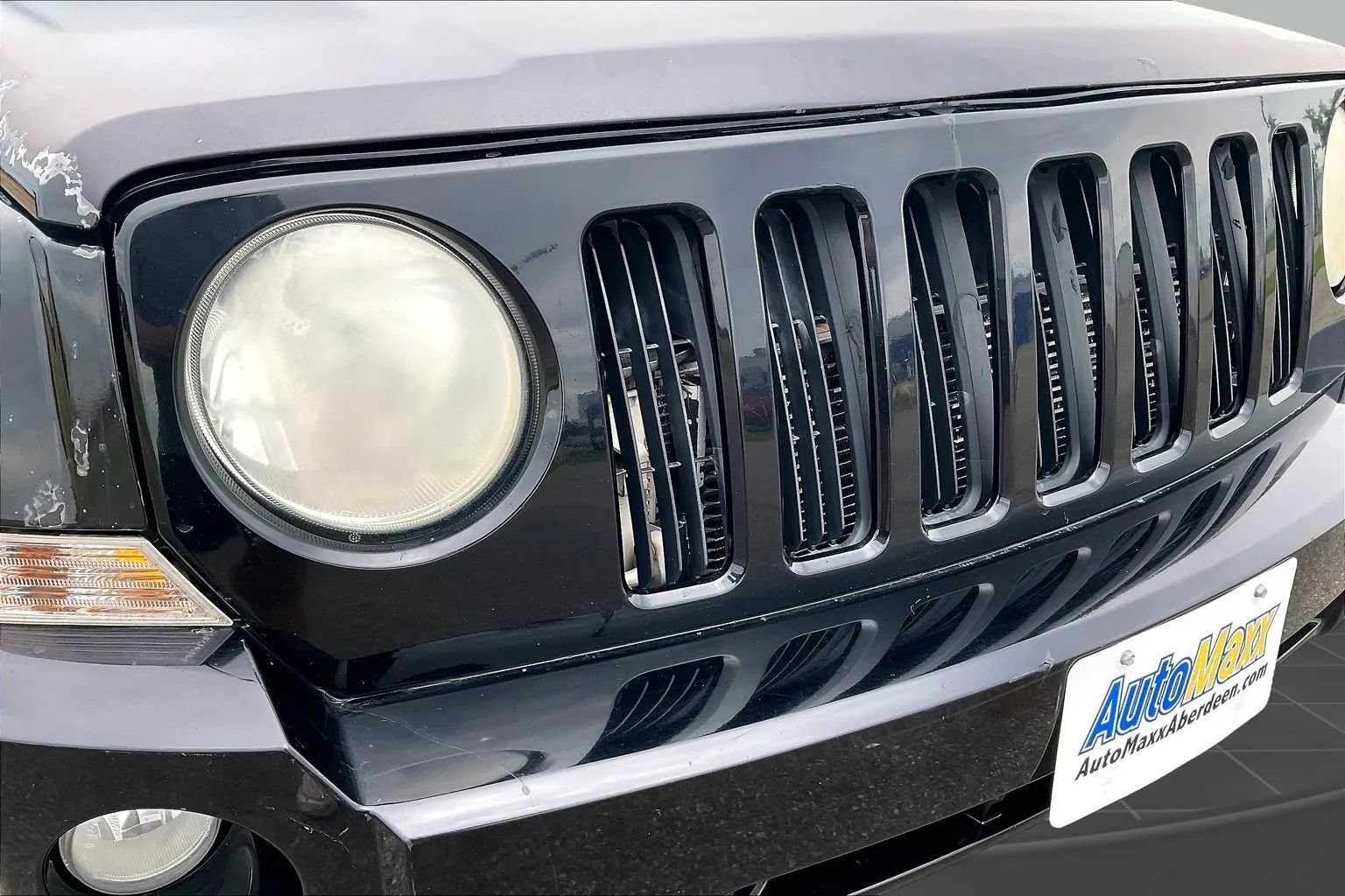 Used 2010 Jeep Patriot Sport w/ Tire & Wheel Group AWD/4WD image 36