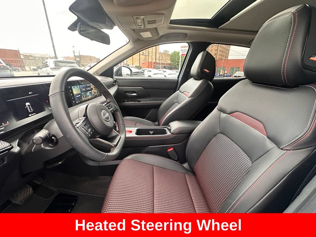 Certified 2025 Nissan Kicks SR w/ SR Premium Package AWD/4WD image 13