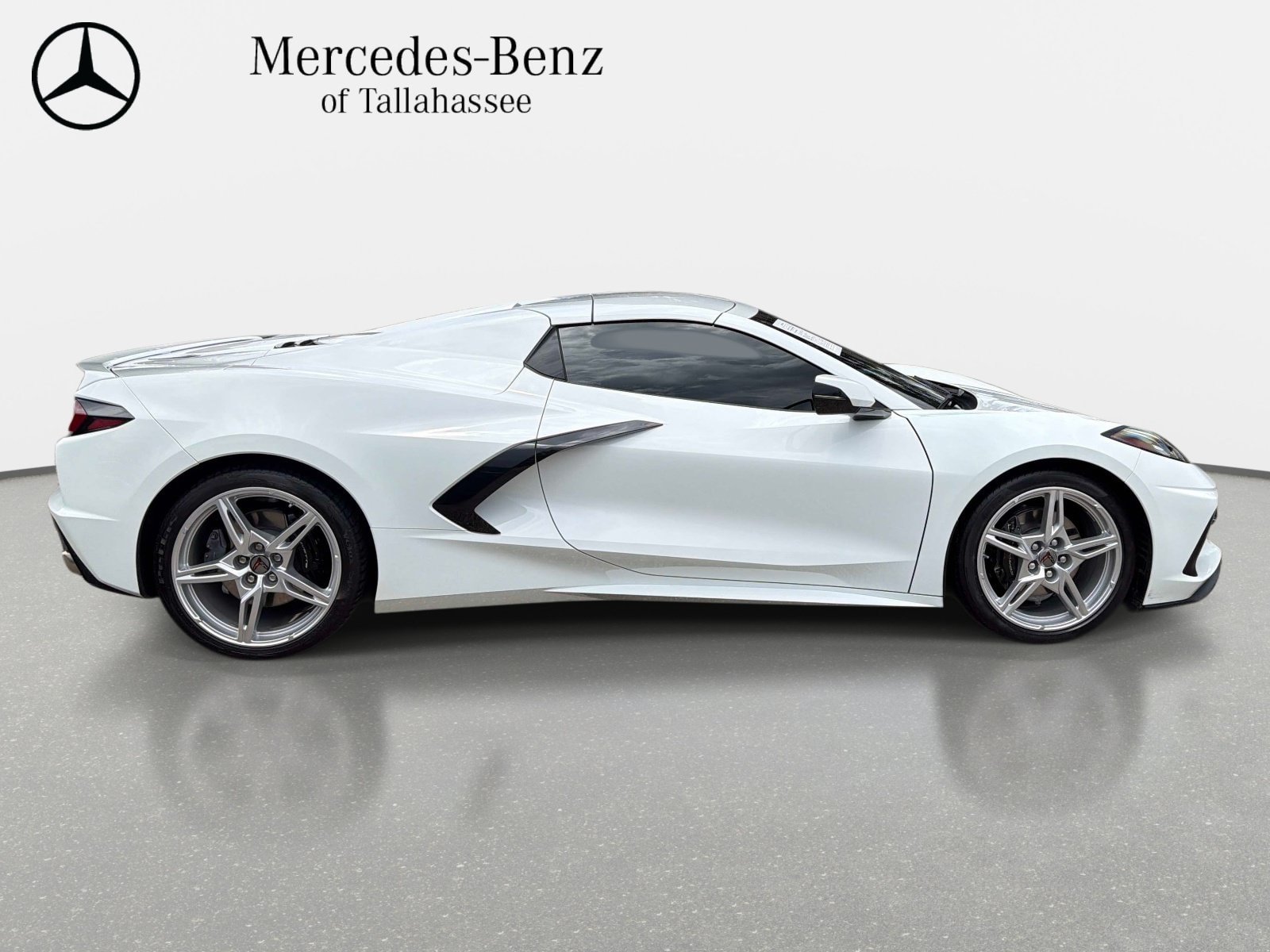 Used 2023 Chevrolet Corvette Stingray Convertible w/ 1LT RWD image 4