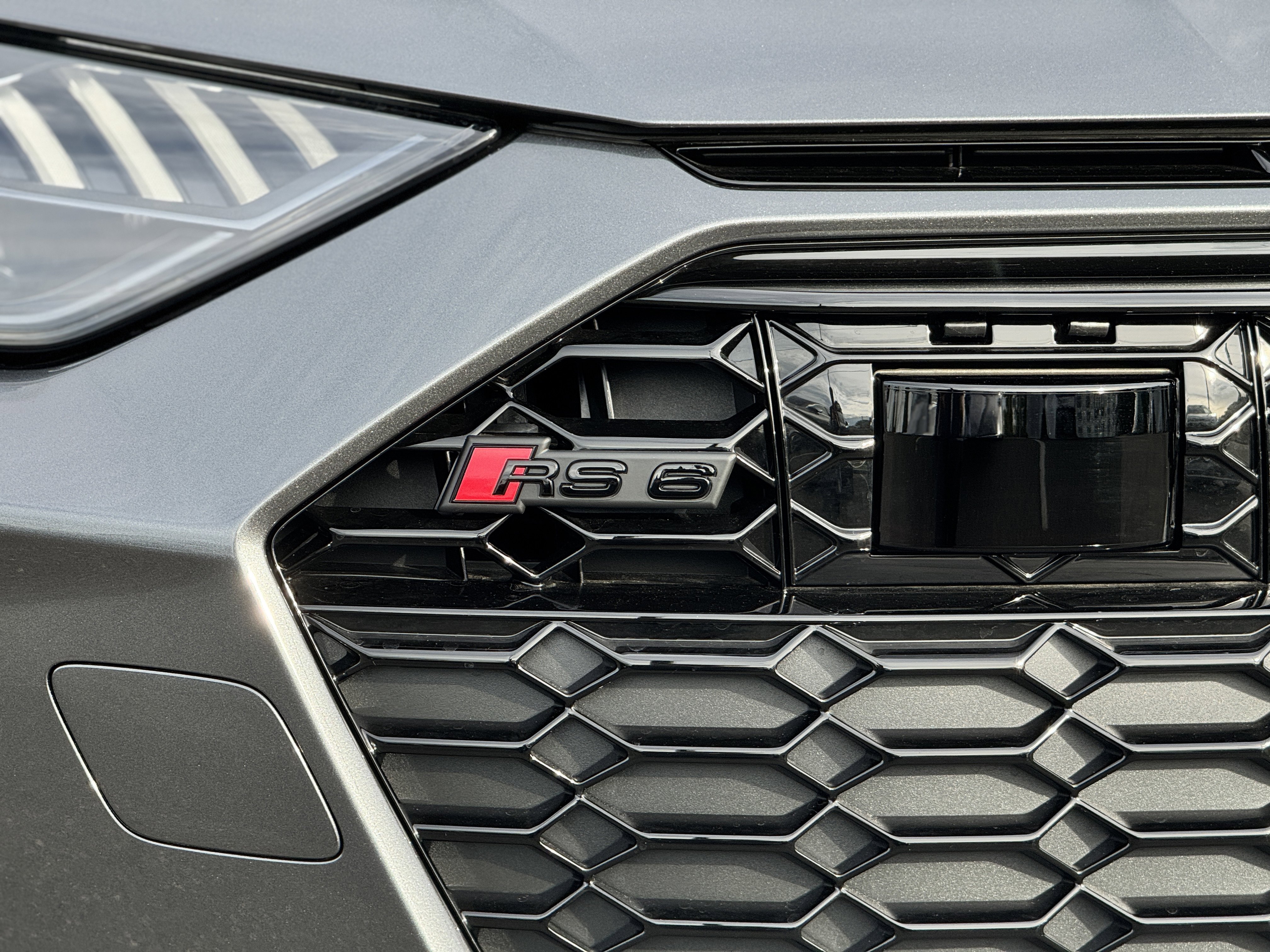 New 2026 Audi RS 6 performance image 7