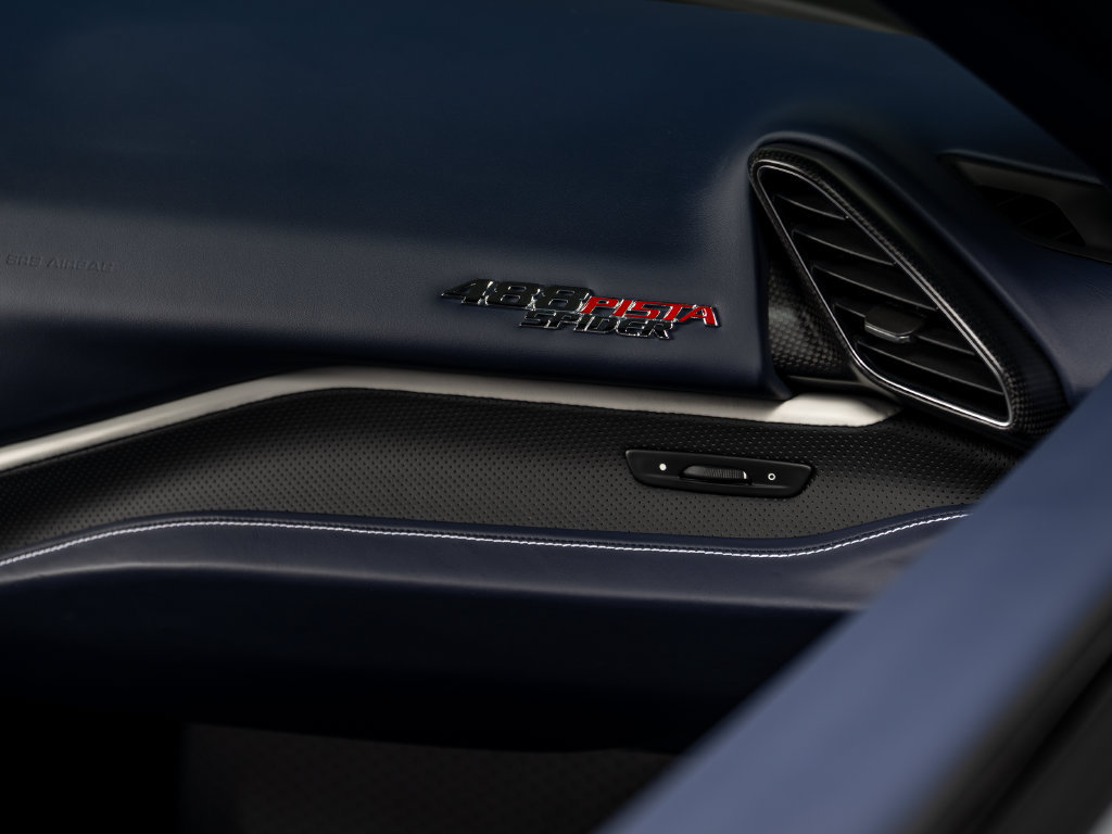 Certified 2019 Ferrari 488 Pista Coupe RWD image 51