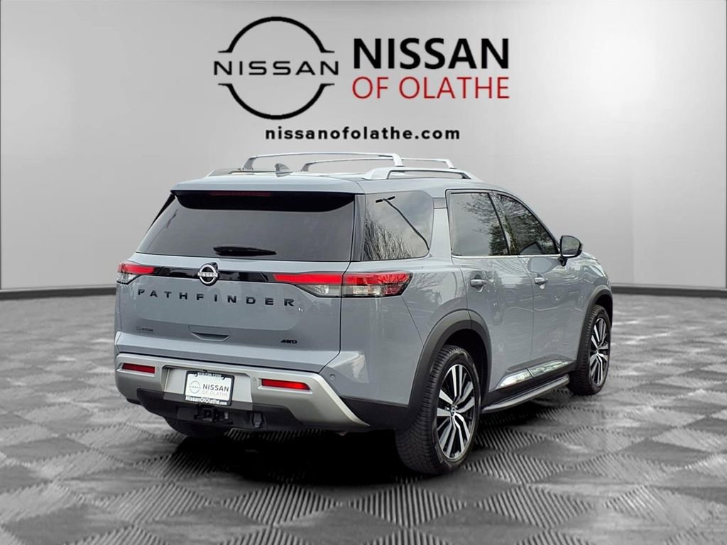 Certified 2023 Nissan Pathfinder Platinum w/ Cargo Package AWD/4WD image 29