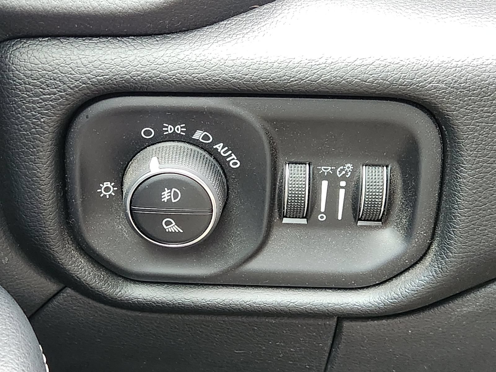 Used 2019 RAM 3500 Big Horn AWD/4WD image 28