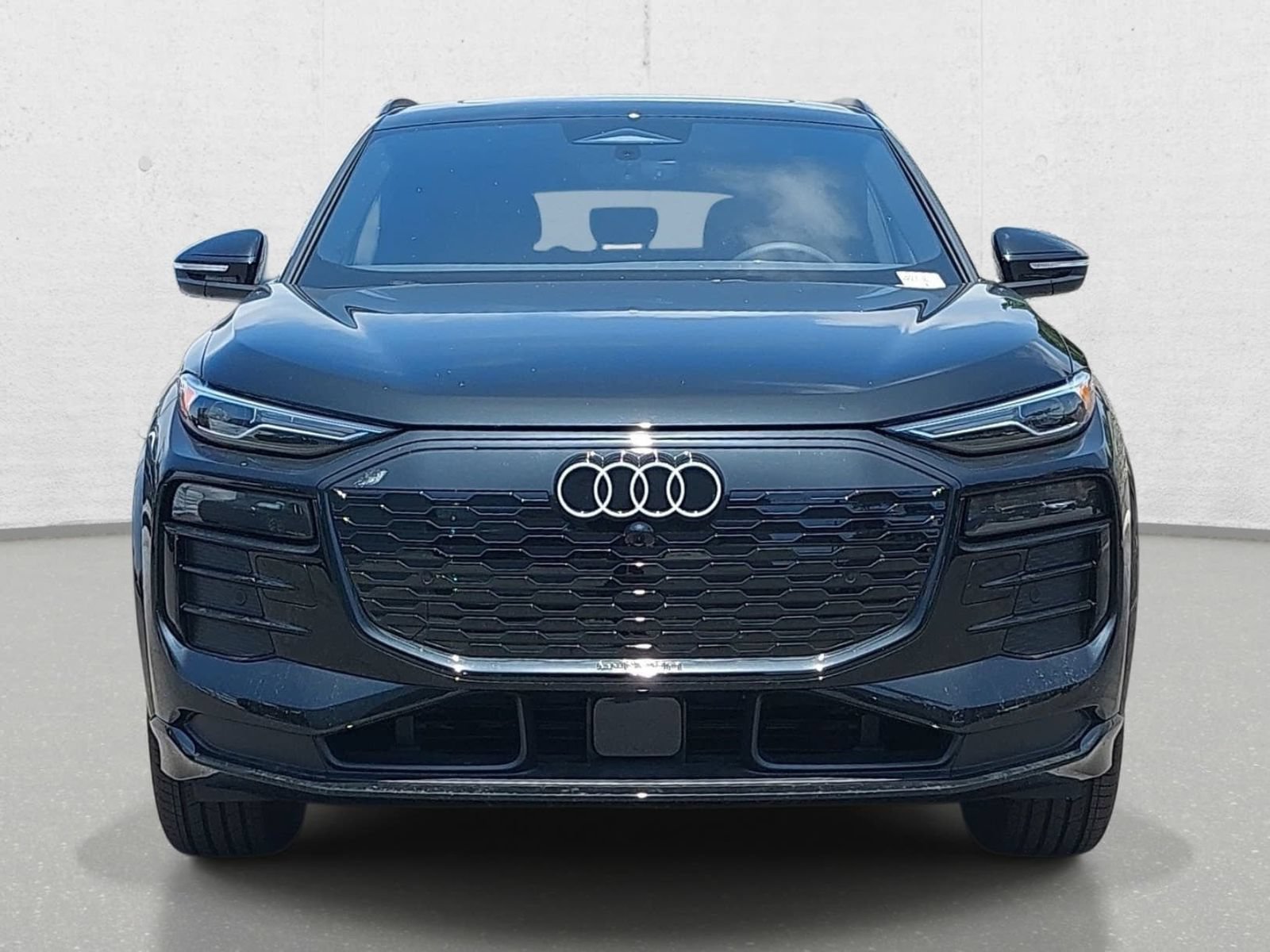 New 2027 Audi Q6 e-tron Premium AWD/4WD image 2