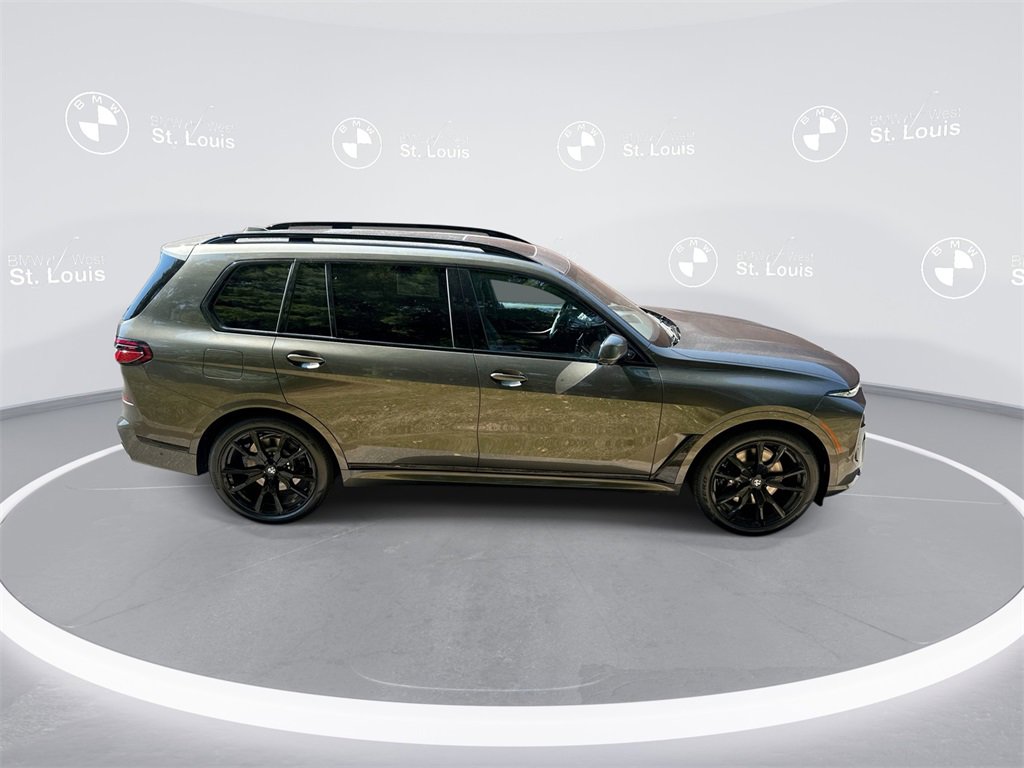 New 2026 BMW X7 xDrive40i w/ M Sport Package image 9