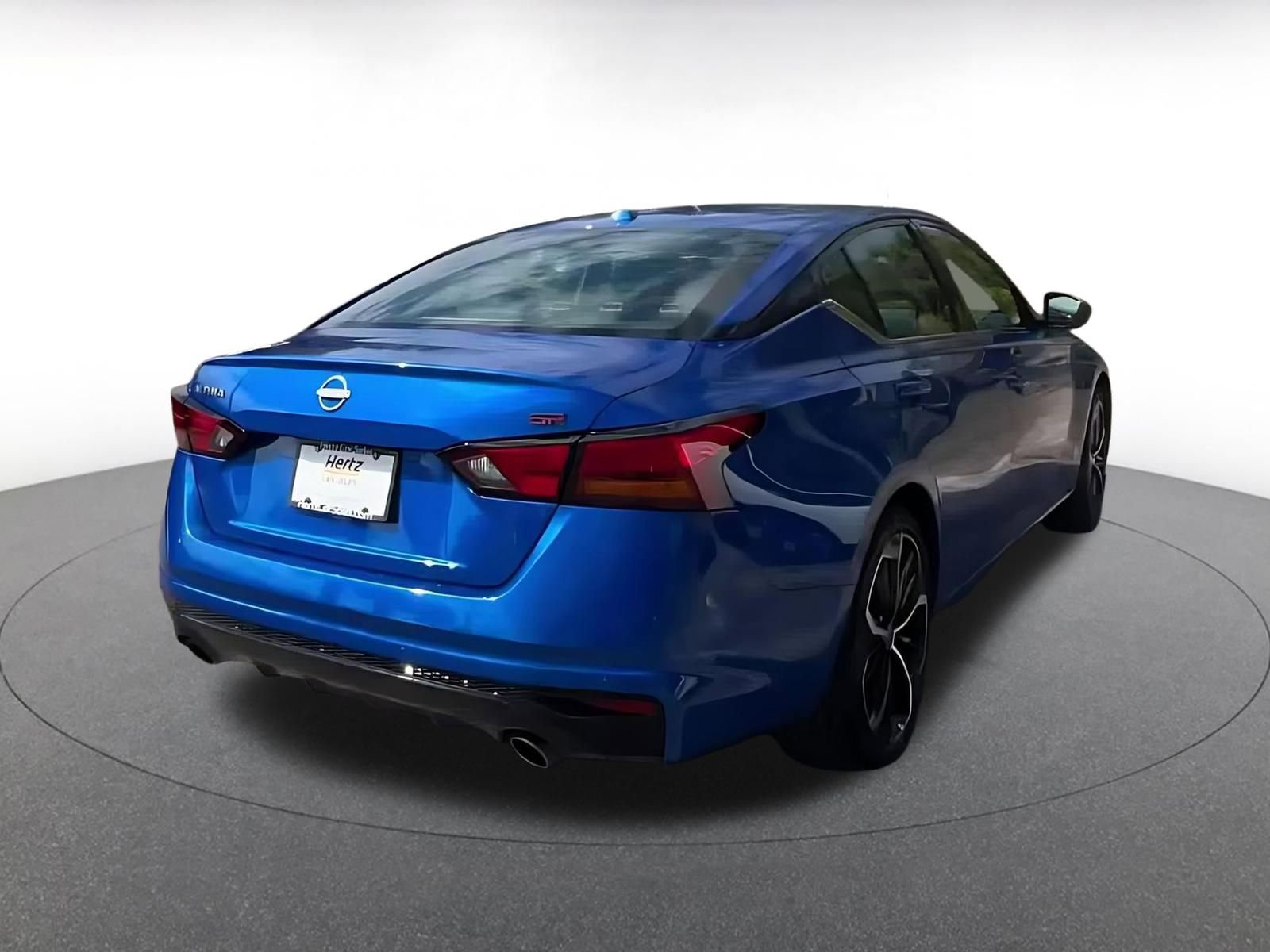 Used 2025 Nissan Altima 2.5 SR image 15