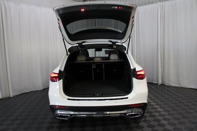 New 2026 Mercedes-Benz GLC 300 4MATIC image 7