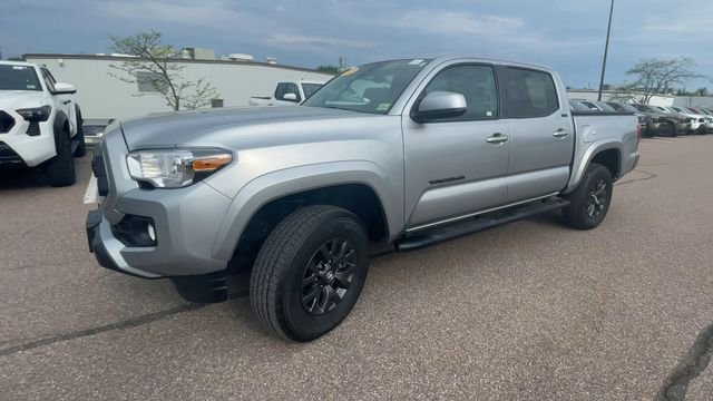 Certified 2023 Toyota Tacoma SR5 w/ Black Out Package (TMS) AWD/4WD image 6