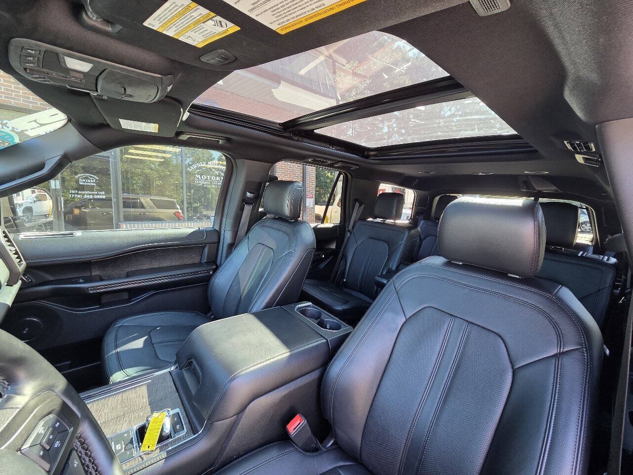 Used 2019 Ford Expedition Limited w/ Equipment Group 302A RWD image 11